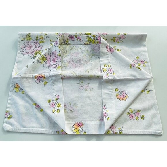 Vintage 70s pillowcase, pink yellow floral two sided, single pillow sham - Picture 7 of 8